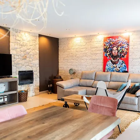 فيلة Villa Gaeiras